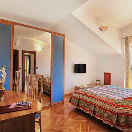 Villa Sveta Eufemija - Bed And Breakfast Rovinj Exterior foto